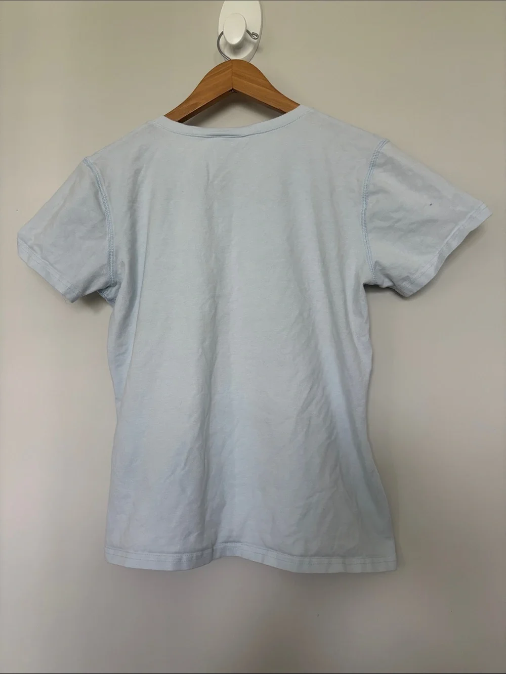 Nike neck tee